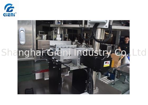 6 دستگاه حفره ریز و درشت نوع Cavities نوع دستگاه رولپلاستی با دو مخزن مواد 20L