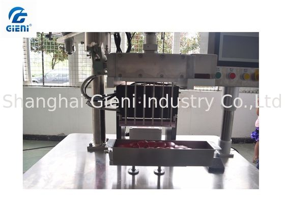 6 دستگاه حفره ریز و درشت نوع Cavities نوع دستگاه رولپلاستی با دو مخزن مواد 20L