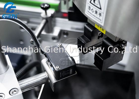 بدون لغزش 90 عدد / حداقل دستگاه برچسب زدن رژ لب آرایشی