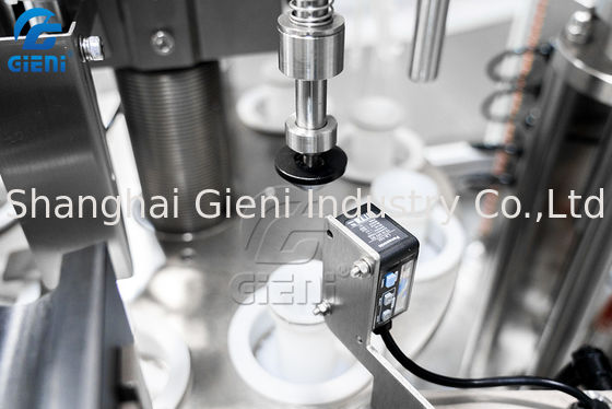 دستگاه پر کردن لوله های آرایشی و بهداشتی گردش آب SUS316L 2400pcs / H