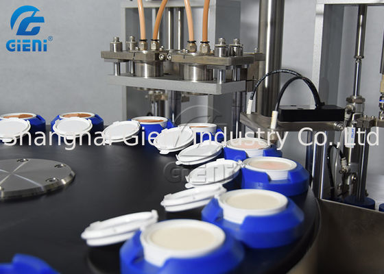 20ml دستگاه پر کننده لوازم آرایشی و بهداشتی روتاری برای کرم BB Foundation 30pcs / min