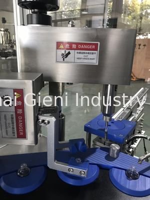 دستگاه بسته بندی پر کننده ناخن 45pcs / Min با 2 نازل